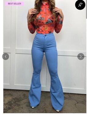 High-Waist Light Blue Flare Jeans - Women Wide Leg